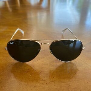 Ray-Ban Aviator Classic